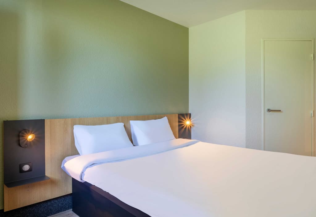 B&B HOTEL Toulon Ollioules - Photo 3
