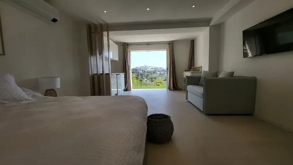 Ideal BnB - Photo 4
