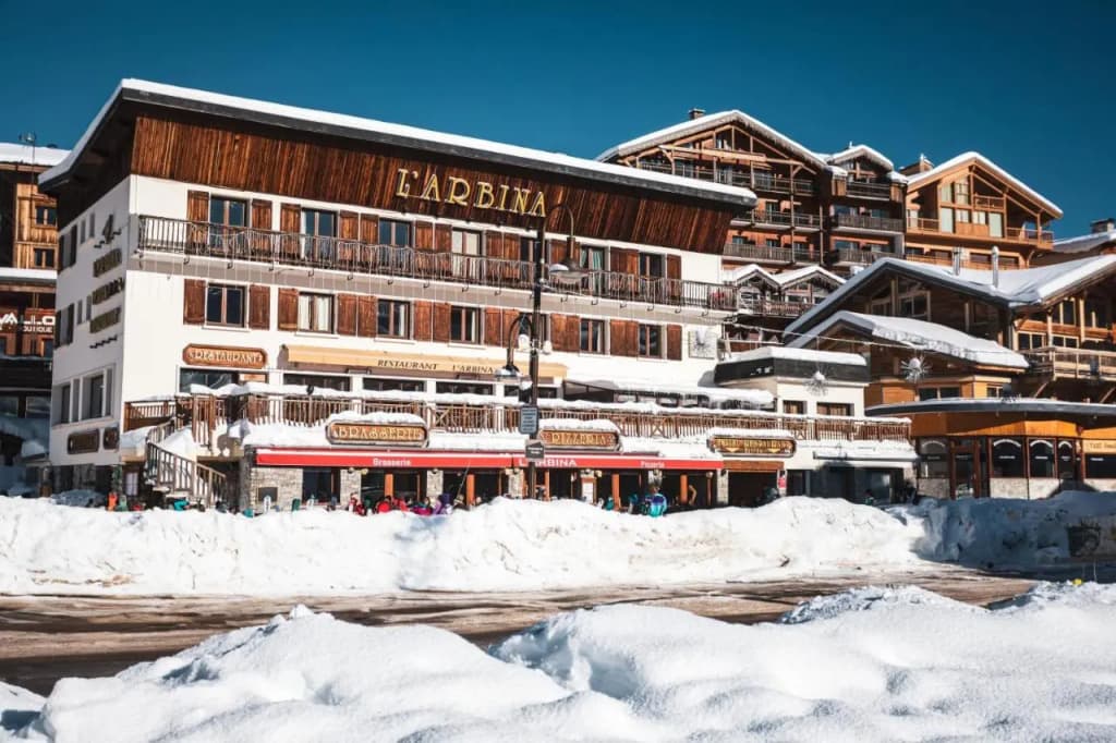 Hotel lArbina - Photo 1