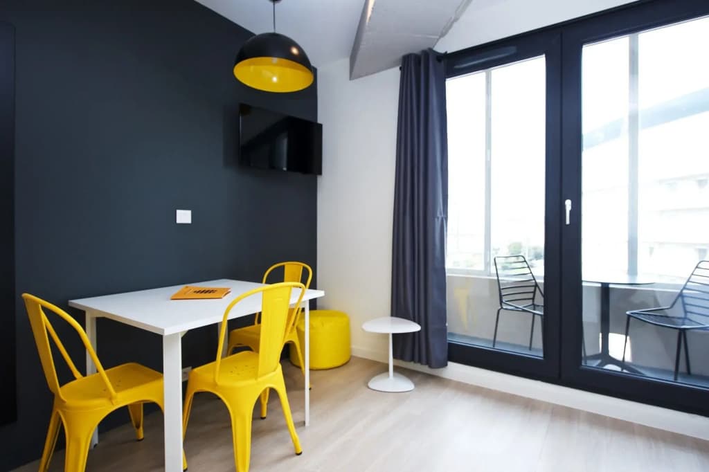 Staycity Aparthotels, Lyon Rue Garibaldi - Photo 4