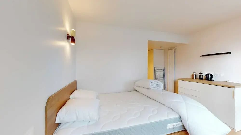Room 1211 in a Premium Residence- Sport/laundry - Miniature 6