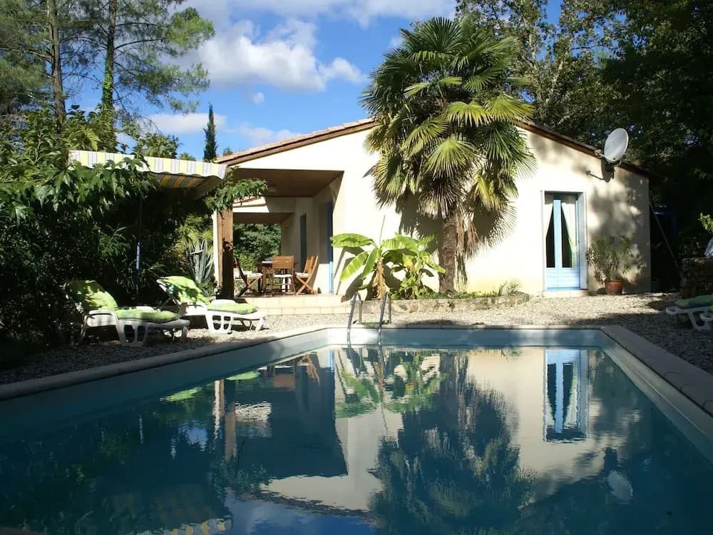 Family Escape in Les Salelles - Miniature 8