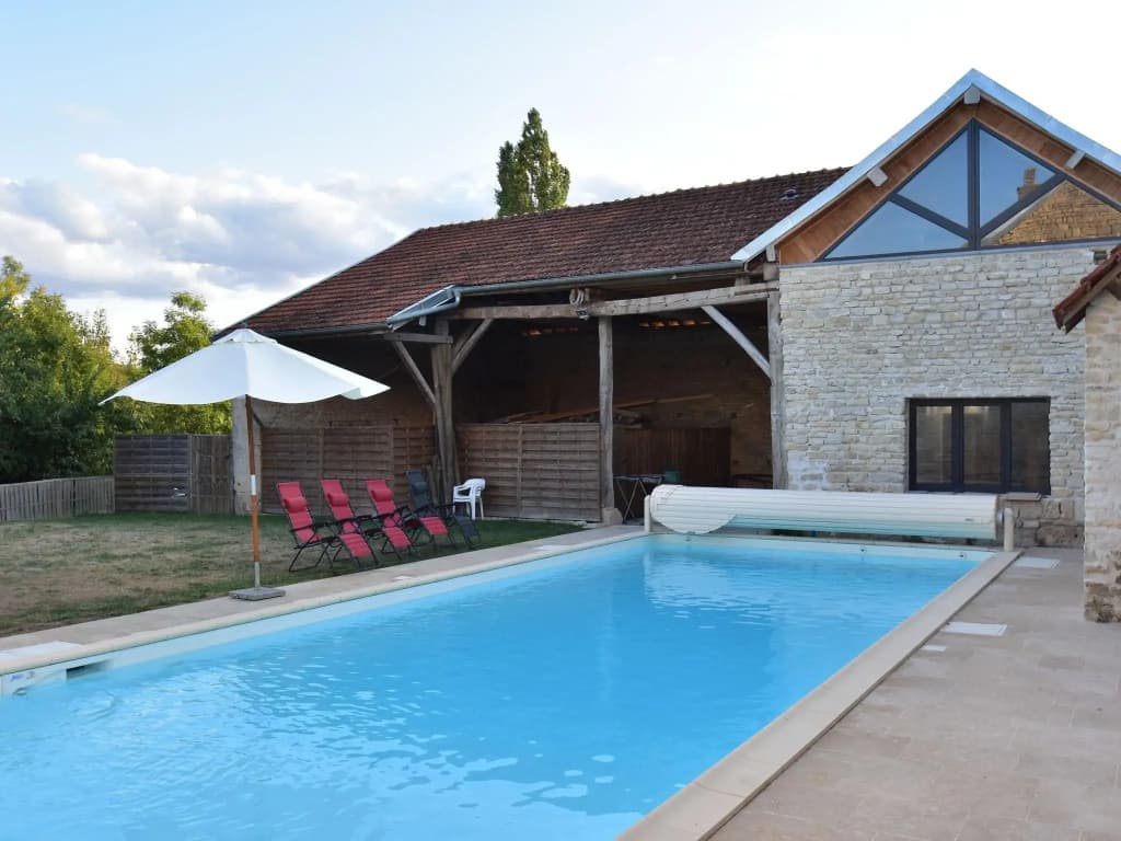 Villa With Spa & Pool - Photo 2