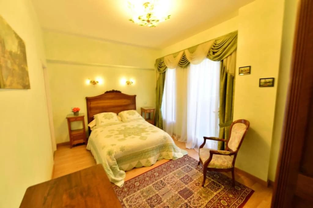 Au Pied du Chateau - Photo 3