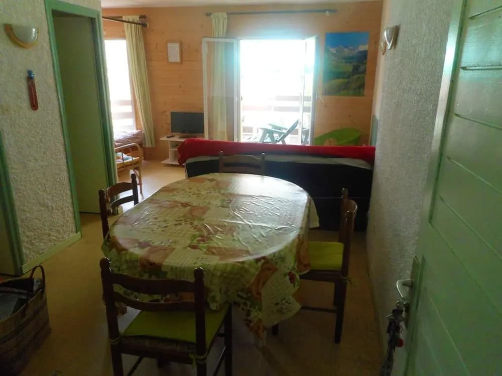 Studio In Cauterets With Wonderful Mountain View And Furnished Balcony 11 Km From The Slopes - Miniature 6