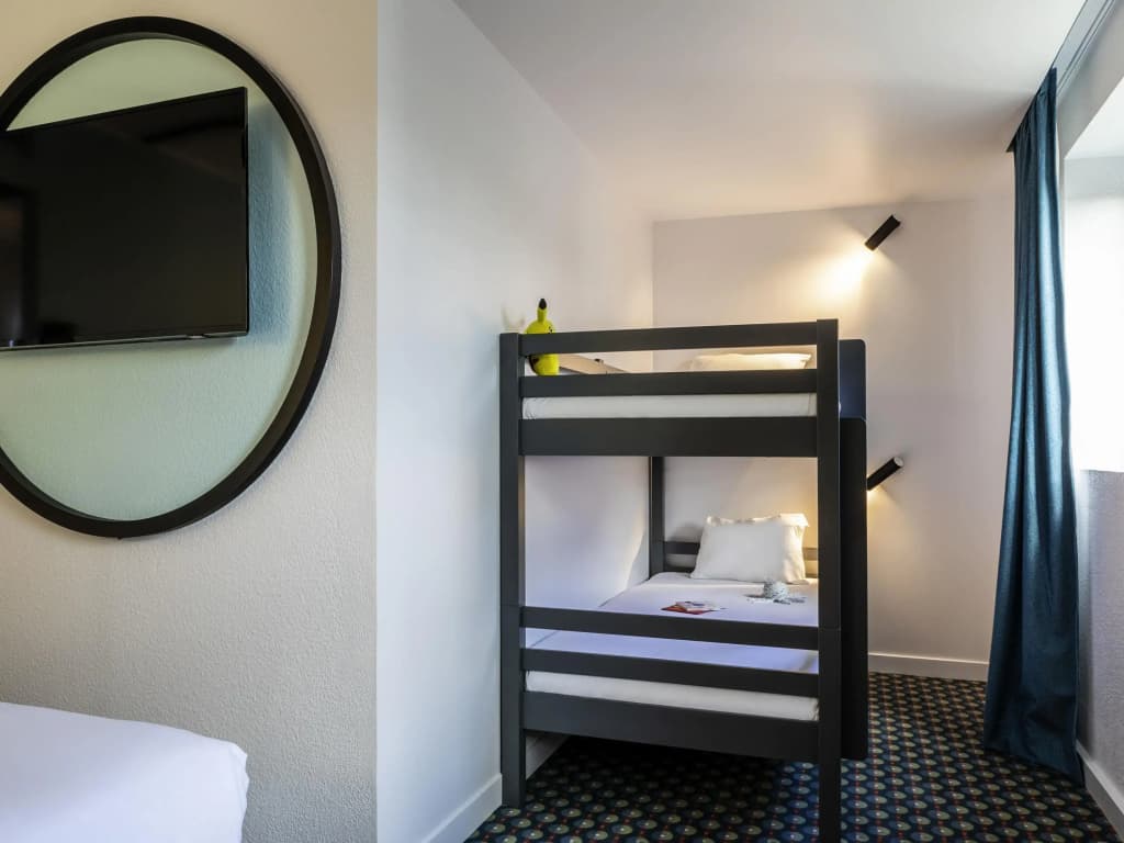 ibis Styles Paris Saint Denis Pleyel - Photo 3