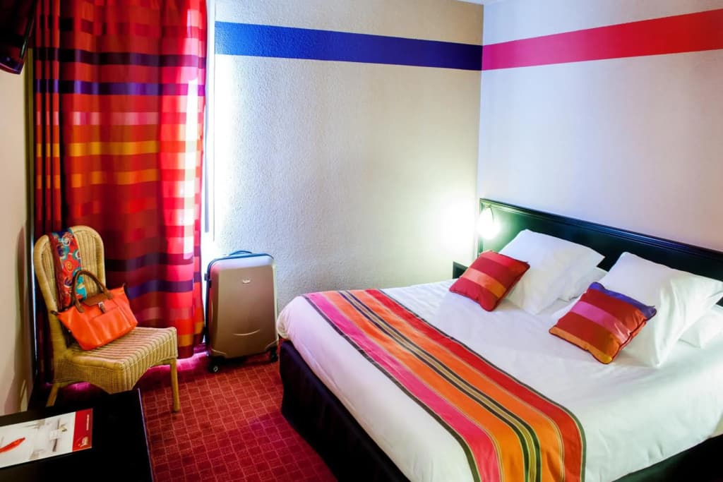 Hotel Saint Sauveur - Photo 4
