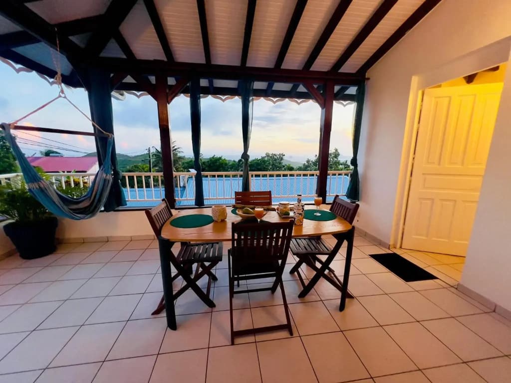 Villa T3 duplex paisible avec piscine et vue mer,rocher du diamant - Photo 5