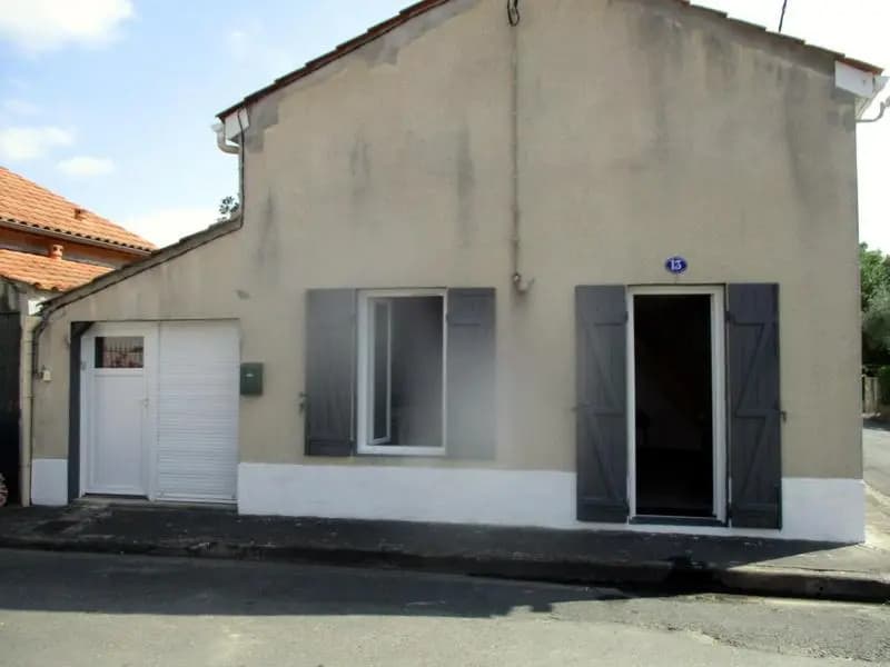 L'Escale - Photo 1