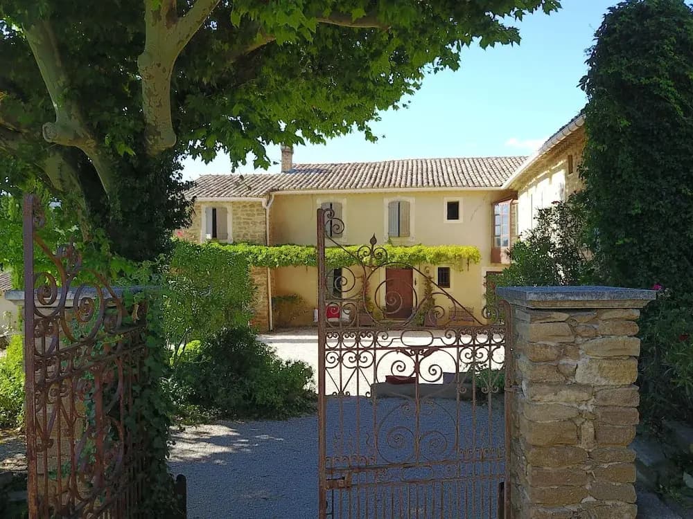 B&B Le Clos Saint Saourde - Photo 1