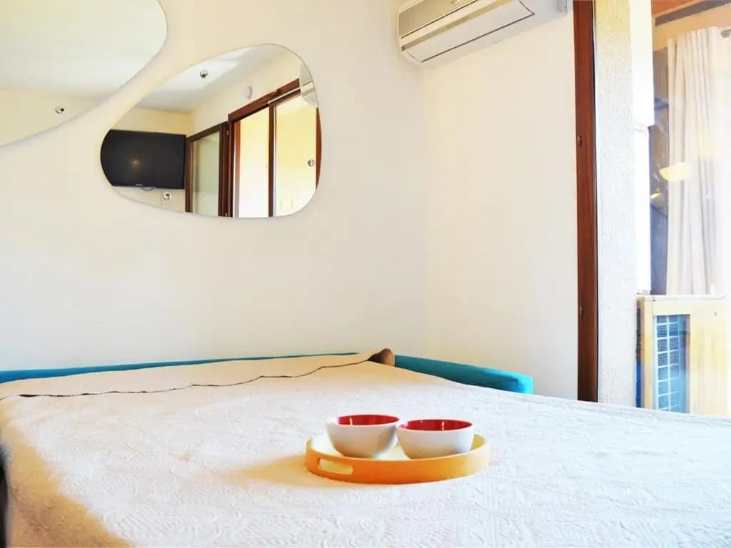 Appartement Bormes-les-Mimosas, 1 pièce, 4 personnes - FR-1-251-77 - Photo 1