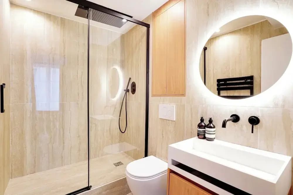 Beautiful Apartment in Le Marais - Miniature 8