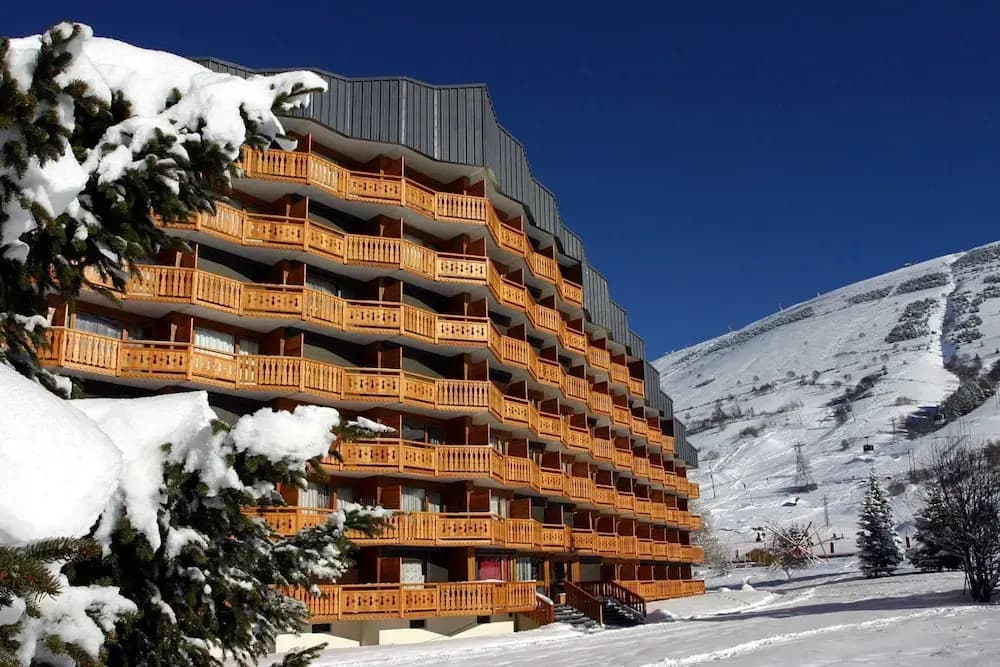 Studio in Les Deux Alpes With Mountain Views - Photo 1