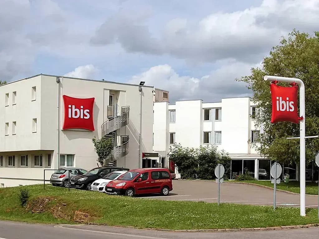 Hotel ibis Longwy Mexy - Photo 1