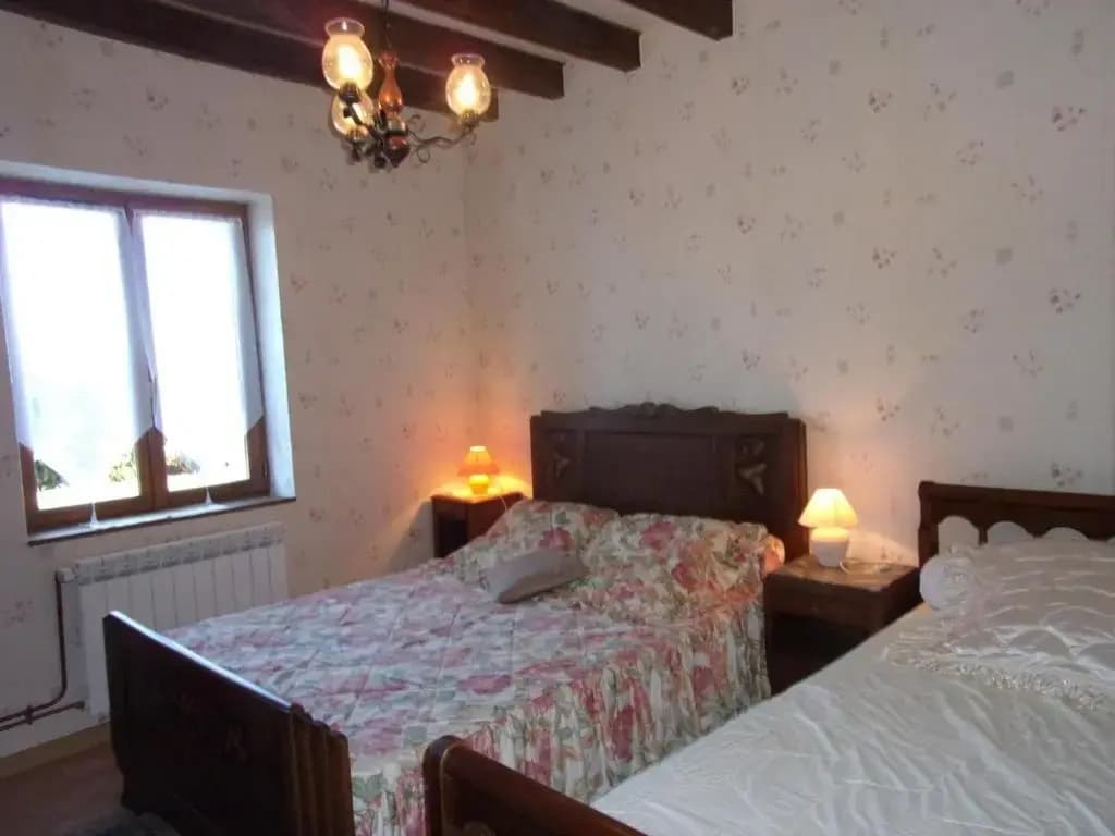 Gîte Verneix, 4 pièces, 6 personnes - FR-1-489-83 - Miniature 6