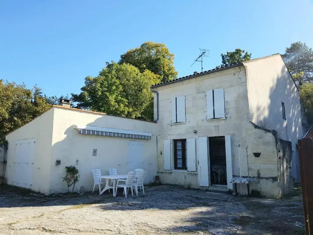Maison T5 "Le Roquet" et jardin 2000m2 - Photo 1