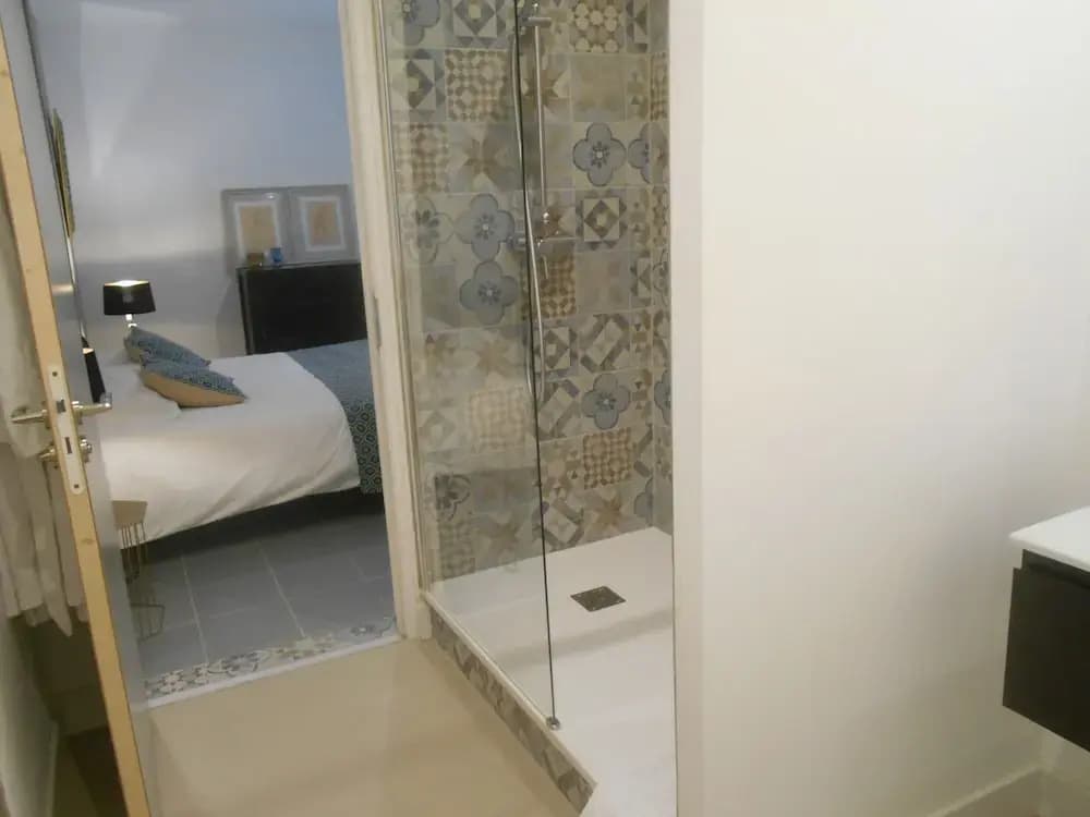 Chambres d'Hotes Les Palmiers - Miniature 8