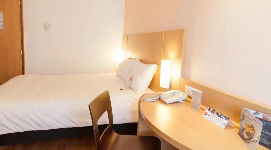 ibis Poitiers Centre - Photo 3