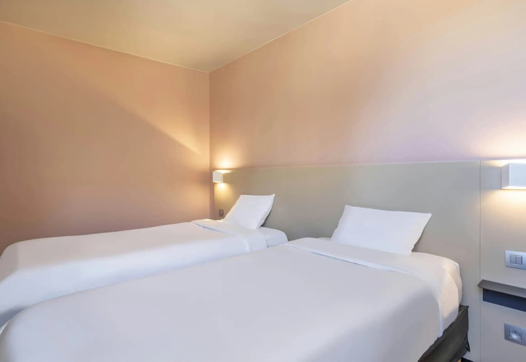 B&B HOTEL Marseille La Timone - Photo 4