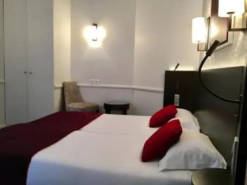 Elysees Apartments - Miniature 7