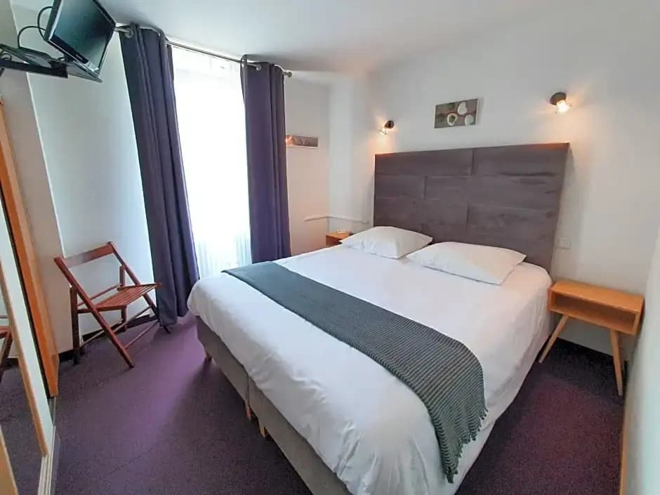 Hôtel Les Tilleuls de Pareloup - Photo 2