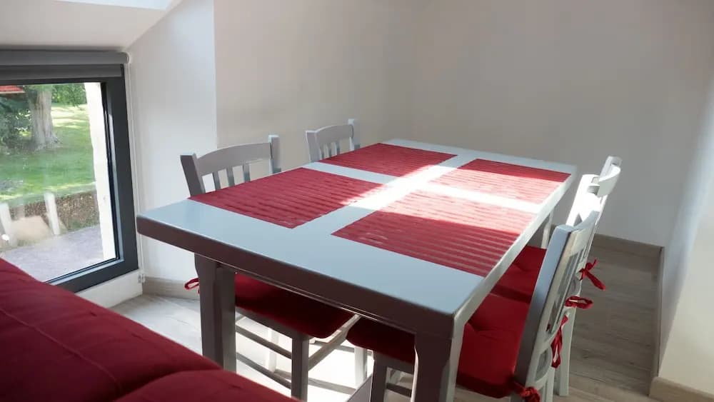 La Pomme Rouge - Photo 2
