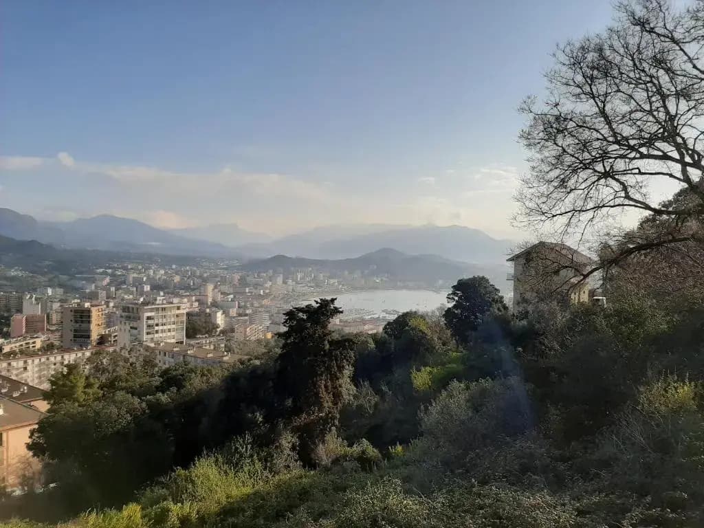 VILLA BELVEDERE D'AJACCIO, VILLA ENTIERE VUE MER POUR 2 à 10 VOYAGEURS - Miniature 7