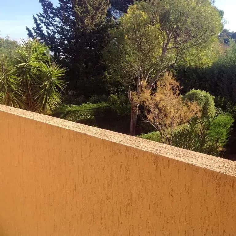 Appartement de 2 chambres a Cavalaire sur Mer a 400 m de la plage avec vue sur la ville et balcon - Miniature 8