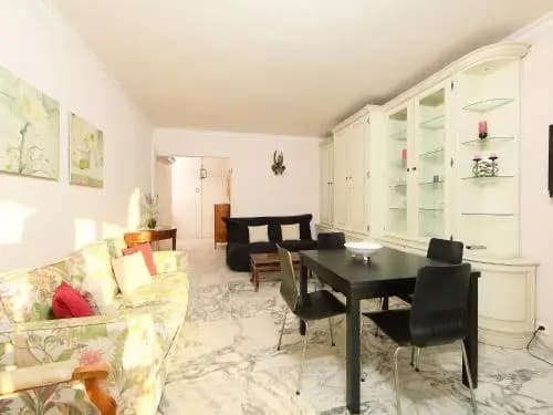 PresquIle Apartment - Photo 3