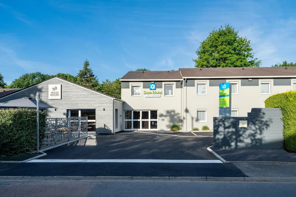 Sure Hotel by Best Western Tours Sud - Photo 1