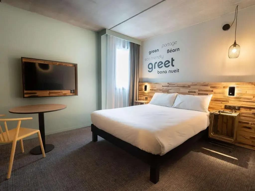 Greet Hotel Orthez Bearn - Photo 4