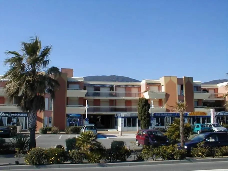 2 Piéces Clim Face a la plage vue Mer - Photo 1