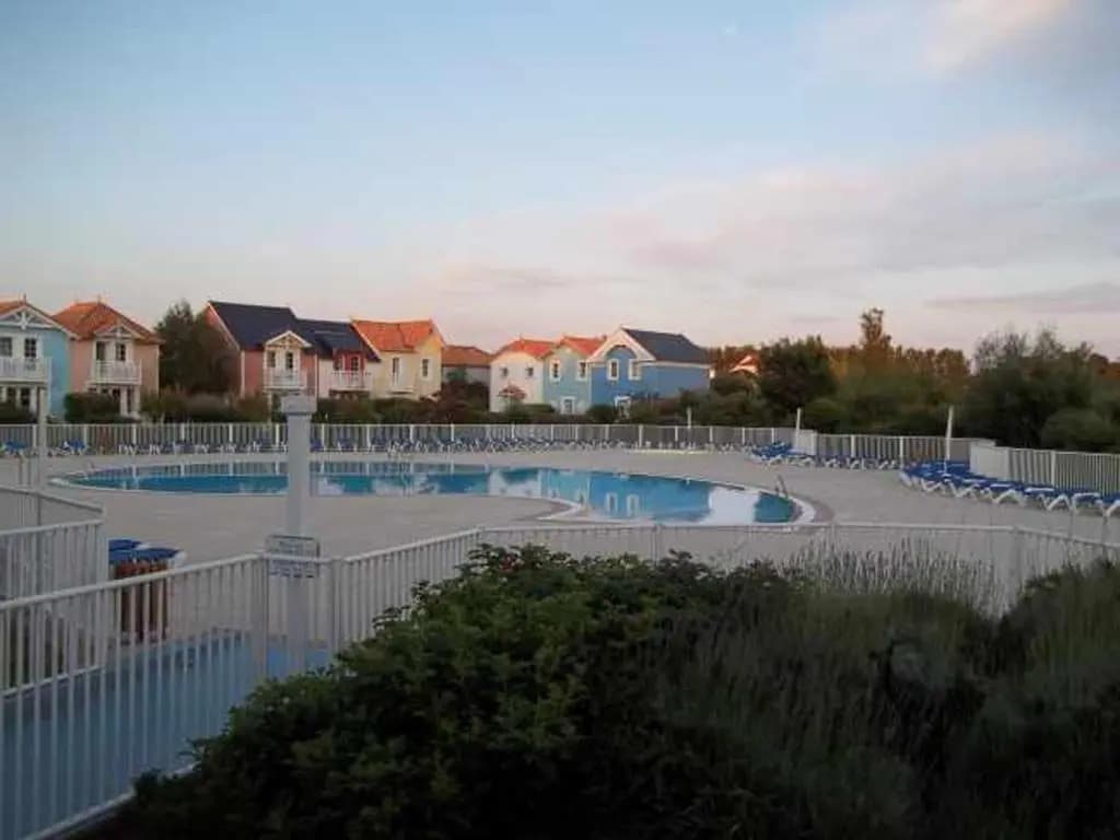 3 bedrooms Holiday Home Golf Resort Port-Bourgenay - Miniature 8