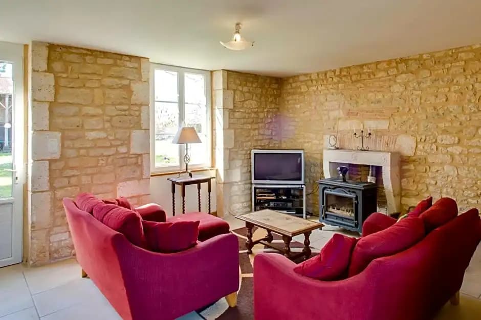 Charente Bed and Breakfast - Photo 4