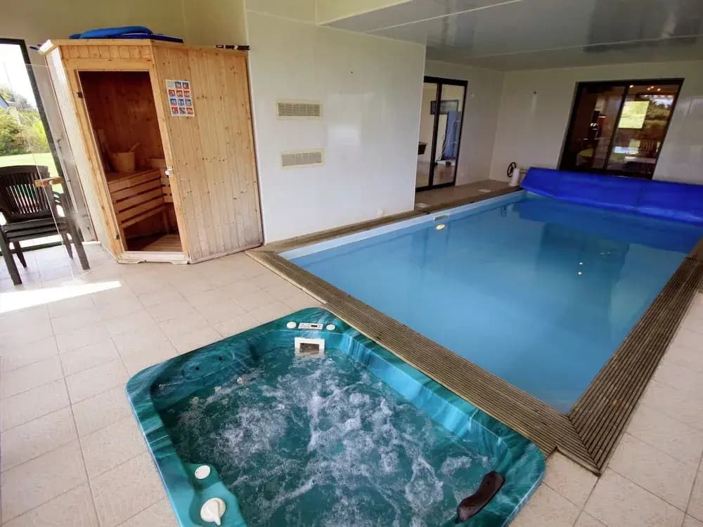 Scenic Villa in Moelan sur mer With Sauna - Photo 2