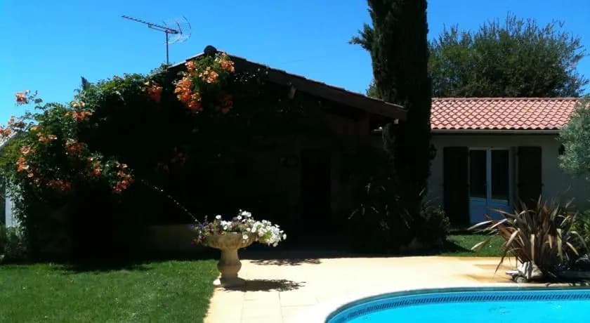 Home Suite Avenue - Miniature 7