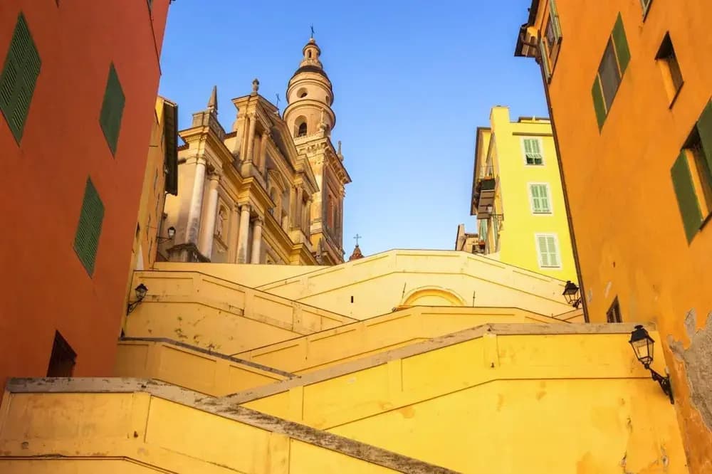 Mattoni in Menton With 1 Bedrooms and 1 Bathrooms - Photo 1