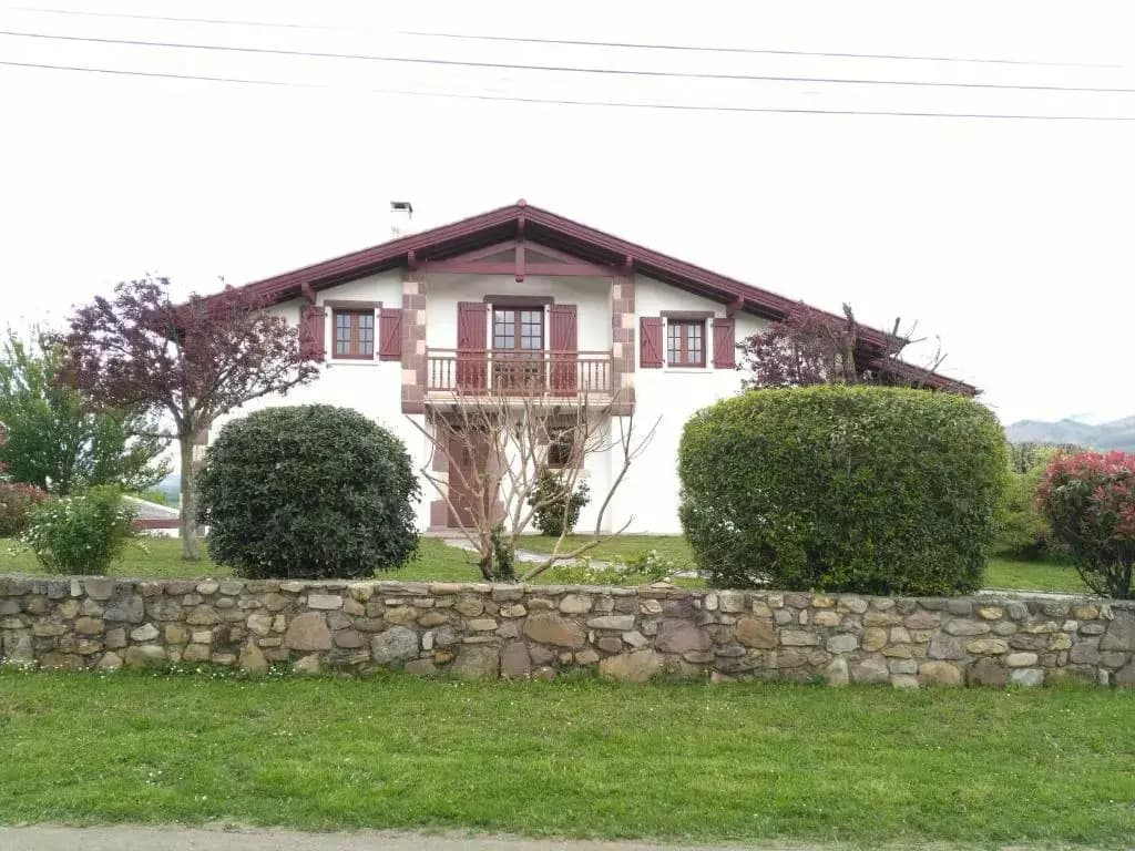 Location d'une maison typique du Pays Basque - Miniature 7