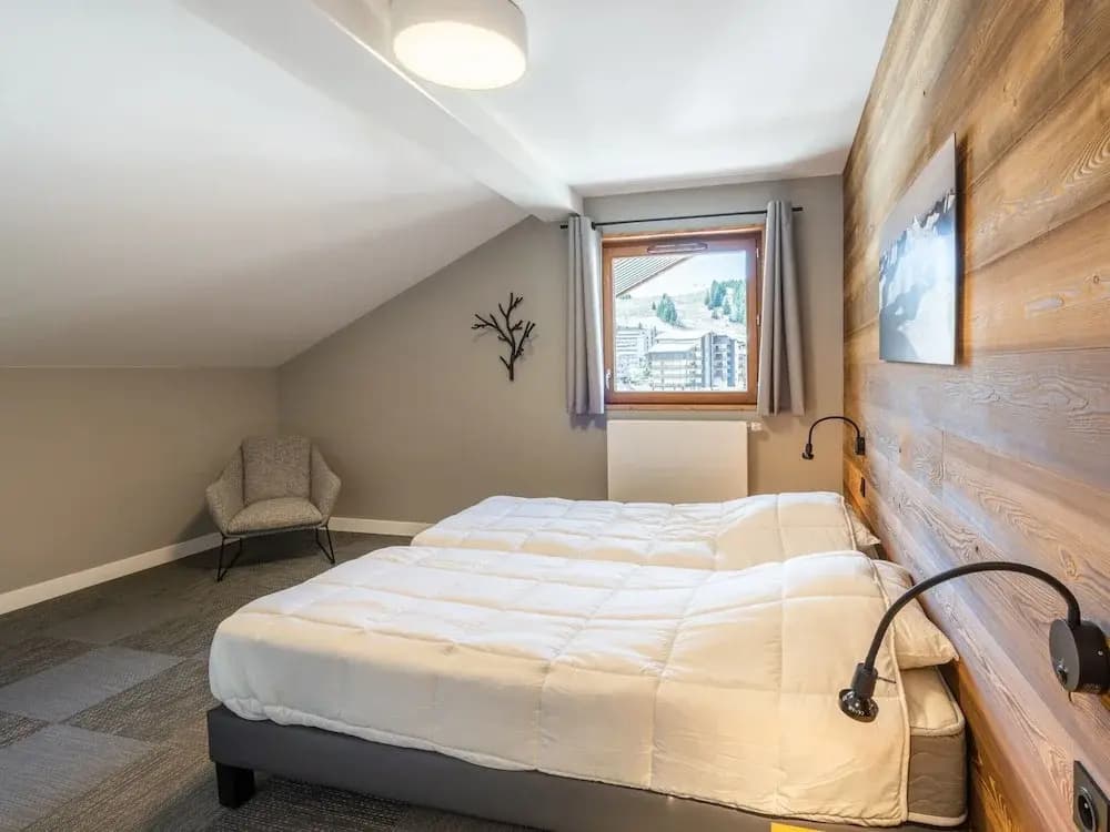Chalet in Auris-en-oisans With Balcony - Photo 4