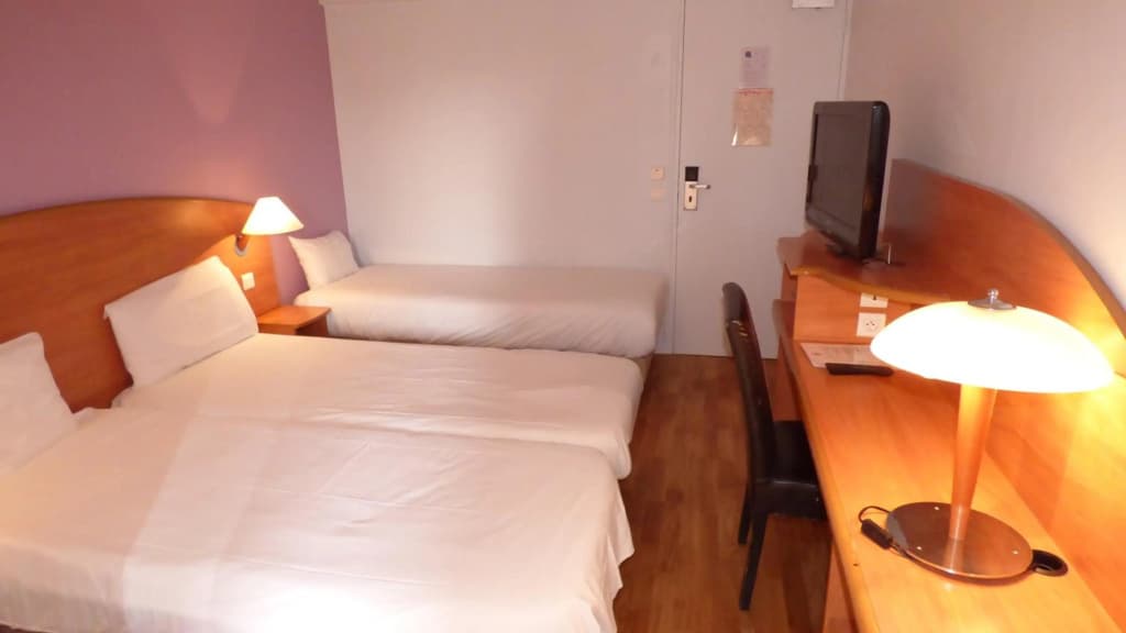 Central Hotel - Miniature 6