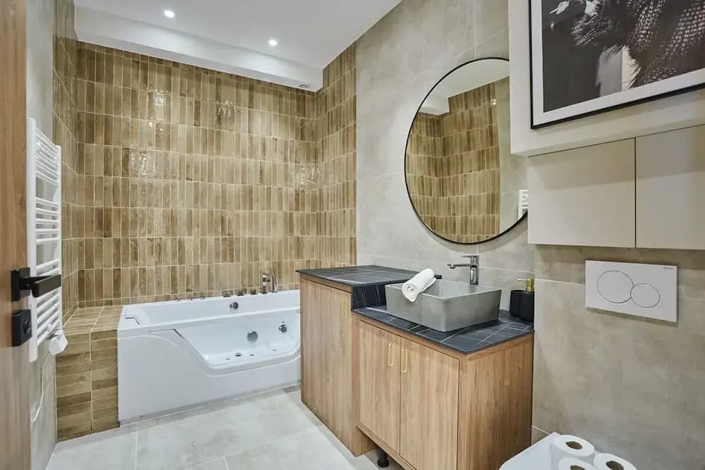 Exceptional Apartment Near Montmartre 10 People - Miniature 8