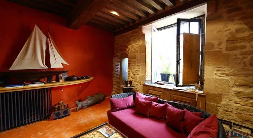 Barbary Lane House Rental - Photo 2