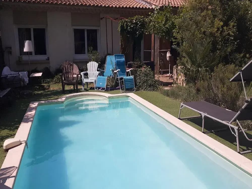 Nice Villa in Morieres-les-avignon With Pool - Photo 3