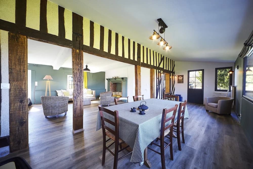 Castle in Aspires With Tennis Court & Valley View - Photo 5