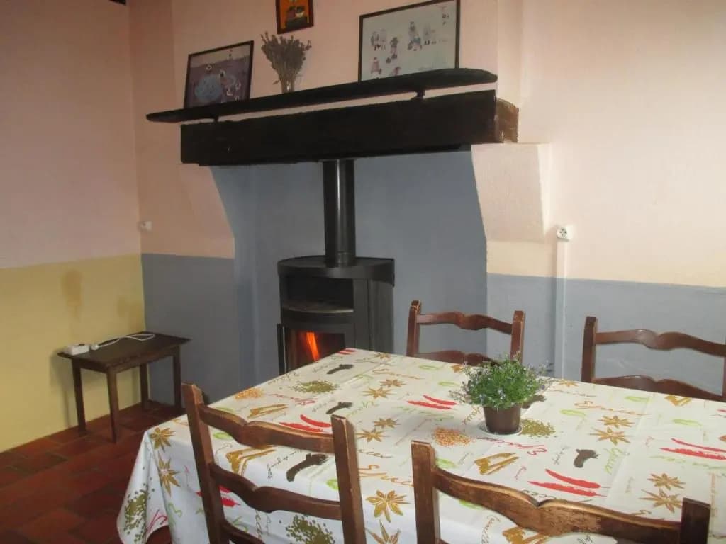 Gîte Montoldre, 2 pièces, 2 personnes - FR-1-489-170 - Photo 2