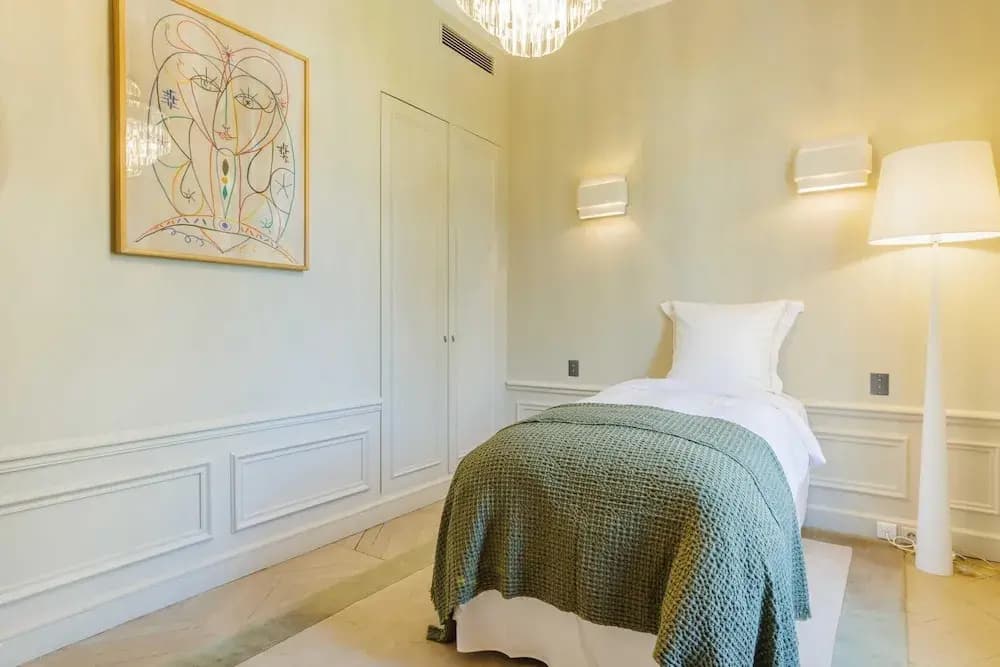 Luxury Mansion With Garden in Heart of Neuilly - Photo 5
