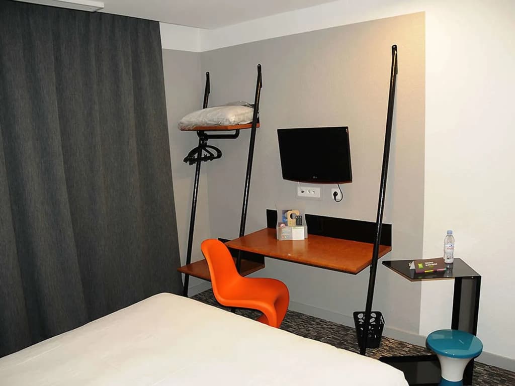ibis Styles Chambery Centre Gare - Miniature 6