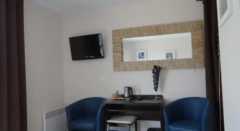 Comfort Suites Deauville Sud - Photo 4