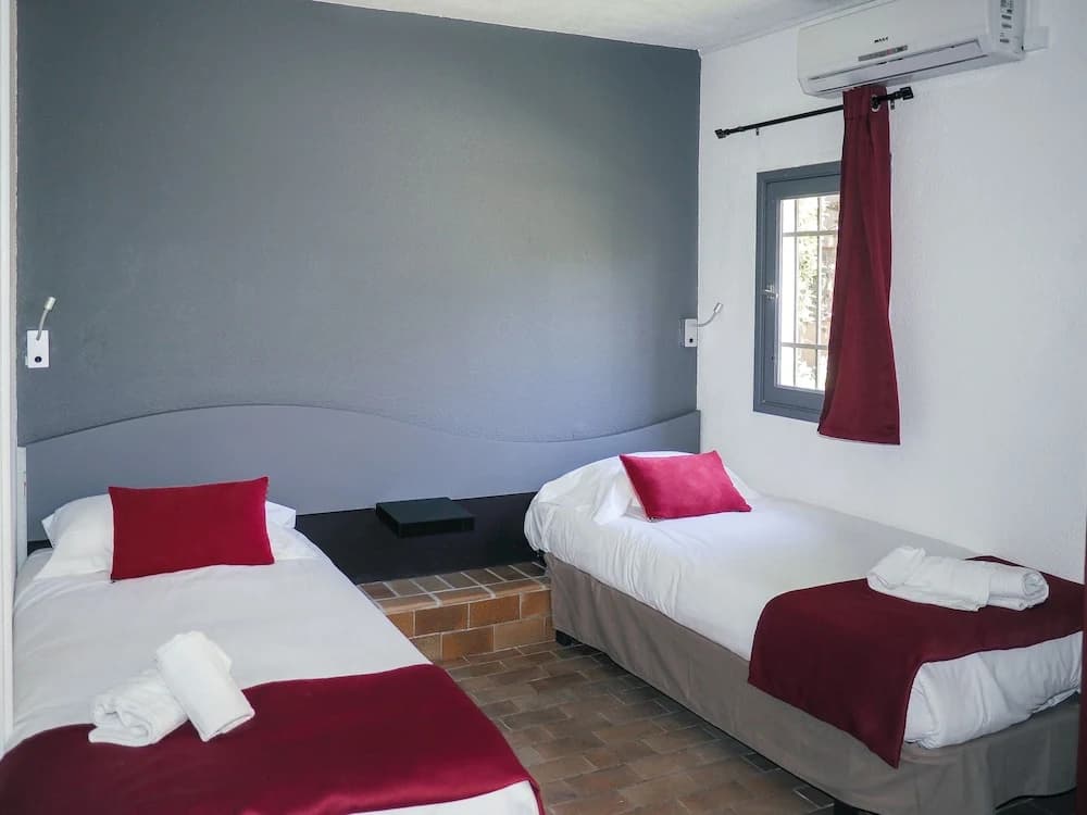 Marina Hotel Club - Photo 5