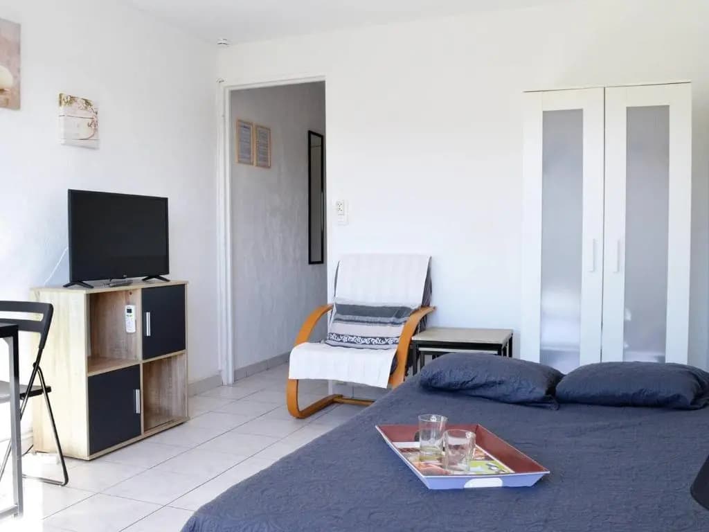 Appartement Le Lavandou, 1 pièce, 2 personnes - FR-1-251-391 - Photo 4